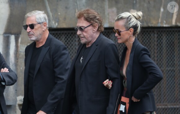 Jean-Claude Darmon, Johnny et Laeticia Hallyday - Obsèques de Mireille Darc en l'église Saint-Sulpice à Paris. Le 1er septembre 2017