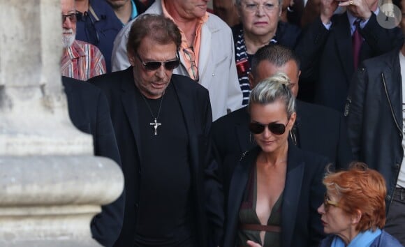 Johnny et Laeticia Hallyday - Sorties des obsèques de Mireille Darc en l'église Saint-Sulpice à Paris. Le 1er septembre 2017