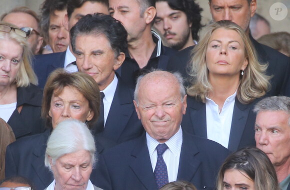 Jack Lang, Jacques Toubon et sa femme Lise - Sorties des obsèques de Mireille Darc en l'église Saint-Sulpice à Paris. Le 1er septembre 2017