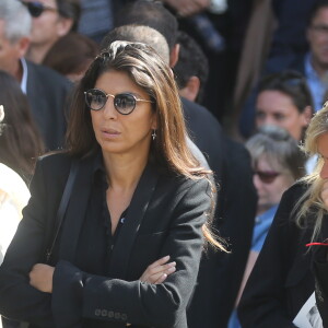 Hoda Roche - Sorties des obsèques de Mireille Darc en l'église Saint-Sulpice à Paris. Le 1er septembre 2017