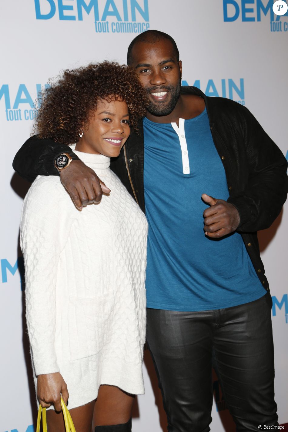 Teddy Riner Et Sa Compagne Luthna A L Avant Premiere Du Film Demain Tout Commence Au Grand Rex A Paris Le 28 Novembre 2016 Purepeople