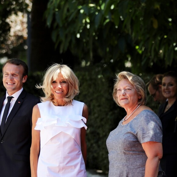 Prokópis Pavlópoulos, Président de la République hellénique, le président Emmanuel Macron, Brigitte Macron (Trogneux) et Vlassia Pavlopoulou-Peltsemi lors de l'accueil du couple présidentiel français par le président de la république hellénique au palais présidentiel à Athènes le 7 septembre 2017. © Dominique Jacovides / Bestimage