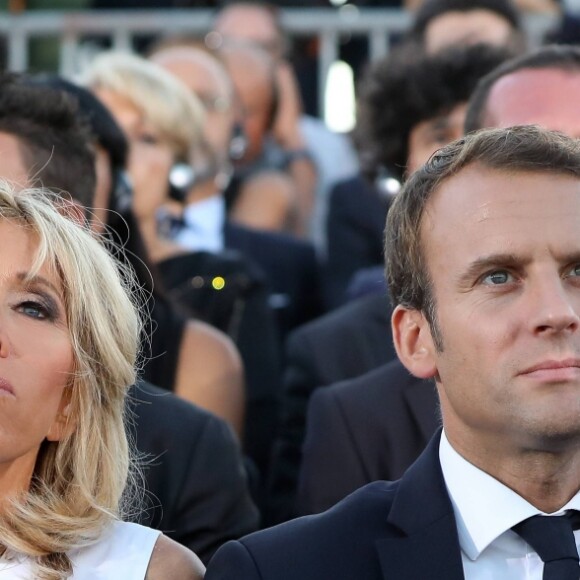 Le président de la République française Emmanuel Macron et sa femme la Première Dame Brigitte Macron (Trogneux) - Le président de la République française expose son ambitieux projet de "refondation" pour une Europe plus démocratique sur la colline Pnyx à Athènes, Grèce, le 8 septembre 2017. © Dominique Jacovides/Bestimage