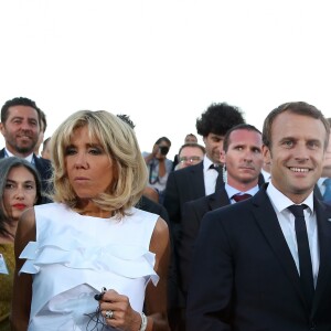 Le président de la République française Emmanuel Macron et sa femme la Première Dame Brigitte Macron (Trogneux) - Le président de la République française expose son ambitieux projet de "refondation" pour une Europe plus démocratique sur la colline Pnyx à Athènes, Grèce, le 8 septembre 2017. © Dominique Jacovides/Bestimage