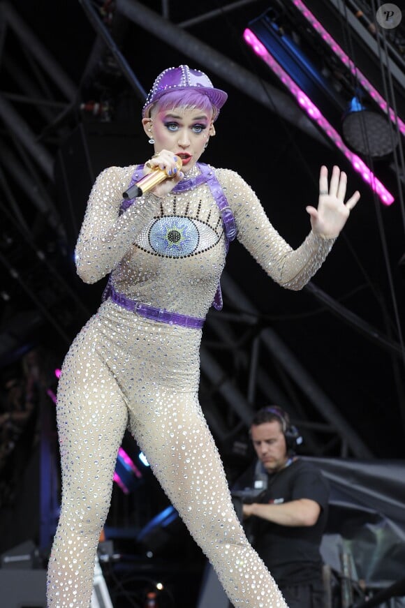 Katy Perry en concert lors du festival de Glastonbury, le 24 juin 2017.