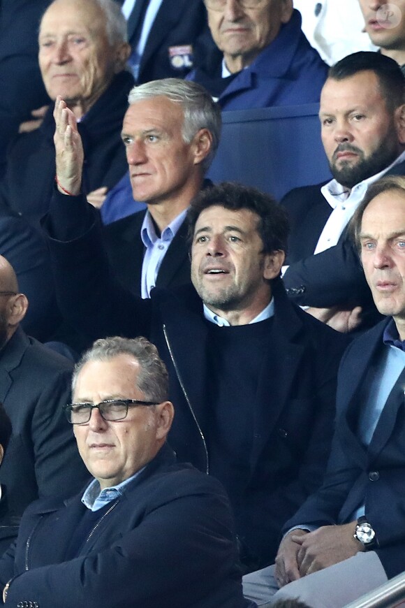 Patrick Bruel au match de Ligue 1 "PSG - OL (2-0)" au Parc des Princes à Paris, le 17 septembre 2017. © Cyril Moreau/Bestimage