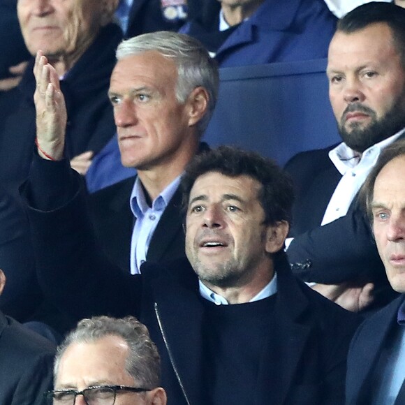 Patrick Bruel au match de Ligue 1 "PSG - OL (2-0)" au Parc des Princes à Paris, le 17 septembre 2017. © Cyril Moreau/Bestimage
