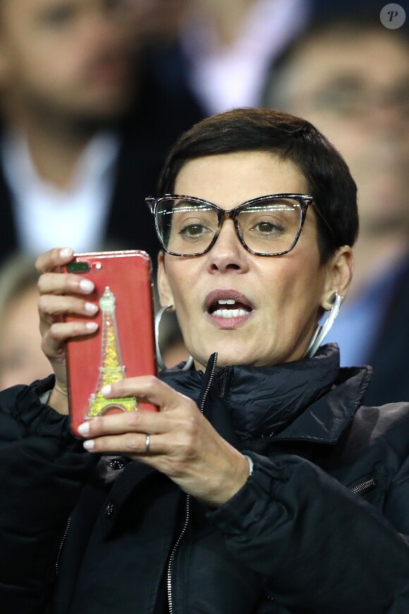 Cristina Cordula au match de Ligue 1 "PSG - OL (2-0)" au Parc des Princes à Paris, le 17 septembre 2017. © Cyril Moreau/Bestimage
