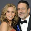 Hilarie Burton et son mari Jeffrey Dean Morgan à la 69ème soirée annuelle des Emmy awards au théâtre Microsoft à Los Angeles, le 17 septembre 2017 © Dave Longendyke/Globe Photos via Zuma/Bestimage