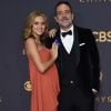 Jeffrey Dean Morgan et sa femme Hilarie Burton à la 69ème soirée annuelle des Emmy awards au théâtre Microsoft à Los Angeles, le 17 septembre 2017.