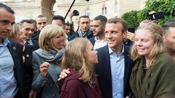Brigitte et Emmanuelle Macron : Bain de foule pour les Journées du Patrimoine