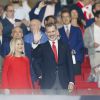 Le roi Felipe VI d'Espagne assiste à l'inauguration du nouveau stade Wanda Metropolitano lors du match de football de la Liga Atletico de Madrid contre Malaga à Madrid le 16 septembre 2017.