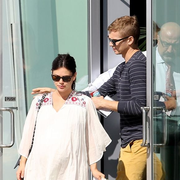 Rachel Bilson, enceinte, et Hayden Christensen à Los Angeles, le 7 octobre 2014.