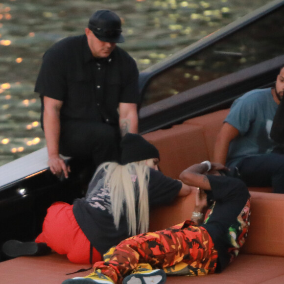 Kylie Jenner et Travis Scott au tut début de leur idylle, le 7 mai 2017 à Miami en Floride.