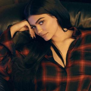 Kylie Jenner pose pour sa nouvelle campagne de publicité pour sa collection Kendall+Kylie. Septembre 2017.