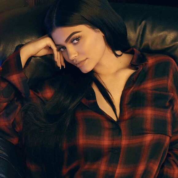 Kylie Jenner pose pour sa nouvelle campagne de publicité pour sa collection Kendall+Kylie. Septembre 2017.