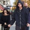 Kourtney Kardashian et son compagnon Younes Bendjima sortent de la boutique Colette et vont à l'hôtel Plaza Athénée à Paris le 26 septembre 2017