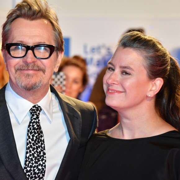 Gary Oldman et sa compagne à la première de "Darkest Hour" au Toronto International Film Festival 2017 (TIFF), le 11 septembre 2017. © Igor Vidyashev via Zuma Press/Bestimage