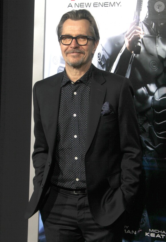 Gary Oldman - Première du film "Robocop" à Hollywood, le 10 février 2014.