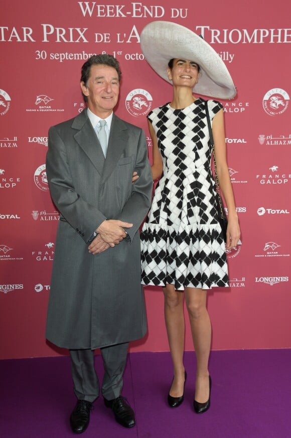 Edouard de Rothschild et sa compagne Irène Salvador - 96ème Qatar Prix de l'Arc de Triomphe à l'Hippodrome de Chantilly le 1er octobre 2017. © Coadic Guirec/Bestimage