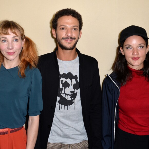 Julie Depardieu, Vincent Dedienne et Jain au défilé agnès b. à Paris lors des collections prêt à-porter printemps-été 2018 à Paris, le mardi 3 octobre 2017 © CVS / Veeren / Bestimage