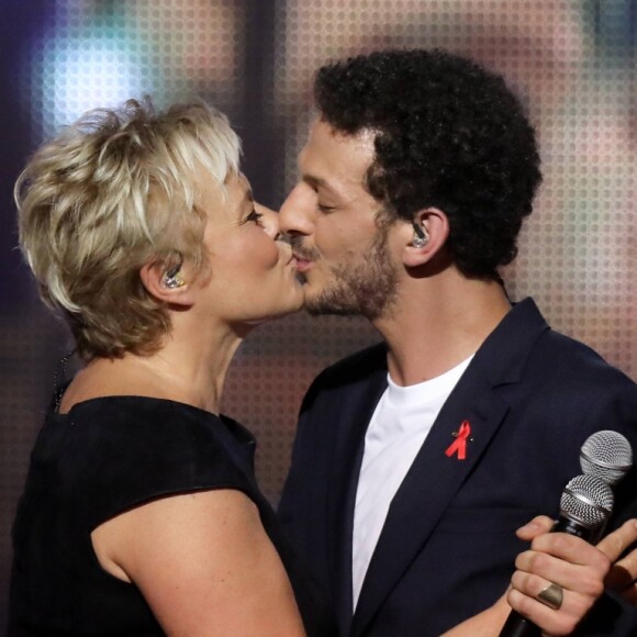 Exclusif - Muriel Robin et Vincent Dedienne - Tournage de l'émission "Tous au Moulin Rouge pour le Sidaction" au Moulin Rouge à Paris le 20 mars. © Cyril Moreau - Dominique Jacovides / Bestimage