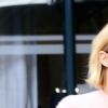 Emma Roberts quitte le salon de beauté 'Anastasia Beverly Hills Cosmetics & Beauty' à Los Angeles, le 3 octobre 2017.