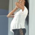 Exclusif - Georgina Rodriguez (enceinte), compagne de Cristiano Ronaldo, sur la terrasse de son hôtel lors de ses vacances à Ibiza, le 30 août 2017.
