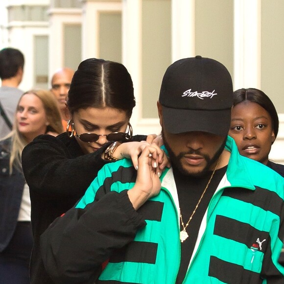 Selena Gomez et son compagnon The Weeknd sont allés faire du shopping chez Louis Vuitton dans le quartier SoHo à New York, le 3 septembre 2017