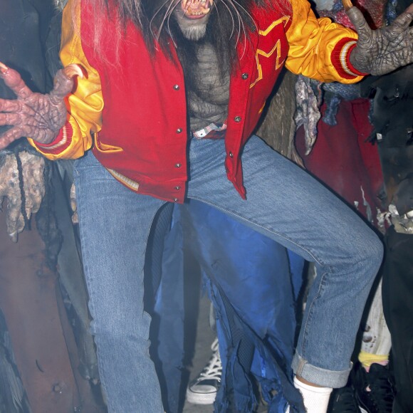 Heidi Klum déguisée en M. Jackson "Thriller" - Les célébrités arrivent à la 18ème soirée annuelle d'Halloween à New York, le 31 octobre 2017.