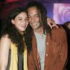Yelena Noah et son papa Yannick - Générale du spectacle "Saltimbanco" du Cirque du soleil à Boulogne-Billancourt, le 7 mai 2005.