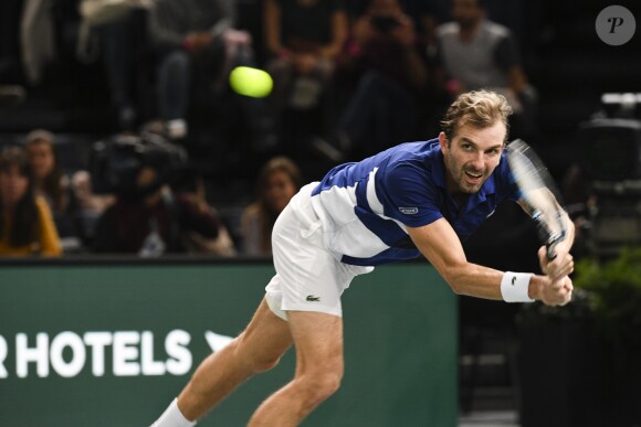 Julien Benetteau - J. Benneteau élimine M. Cilic en quart de finale du tournoi de tennis "Rolex Paris Masters 2017" à Paris le 3 novembre 2017. © Veeren-Perusseau/Bestimage