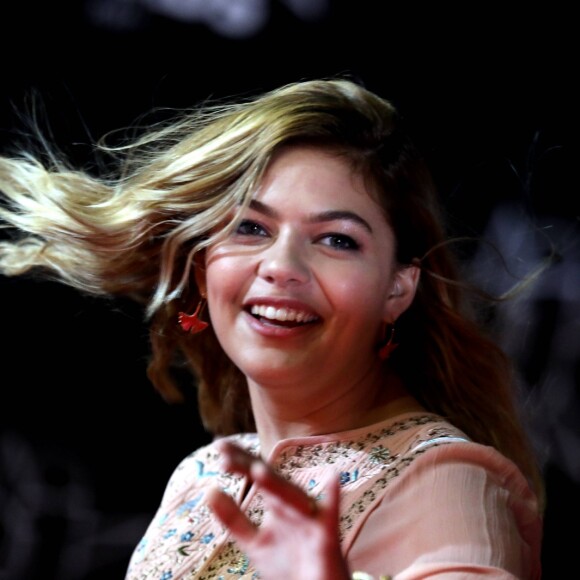 Louane Emera - 19ème édition des NRJ Music Awards à Cannes le 4 novembre 2017. © Dominique Jacovides/Bestimage