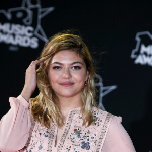 Louane Emera - 19ème édition des NRJ Music Awards à Cannes le 4 novembre 2017. © Dominique Jacovides/Bestimage