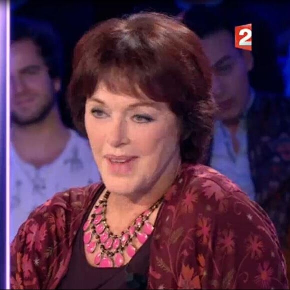 Anny Duperey parle de la mort de sa maman avec émotion - "ONPC", samedi 4 novembre 2017, France 2