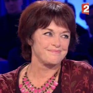 Anny Duperey parle de la mort de sa maman avec émotion - "ONPC", samedi 4 novembre 2017, France 2