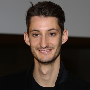 Exclusif - Pierre Niney - Cérémonie d'ouverture du la 7e édition du festival Atmosphères à Courbevoie le 12 octobre 2017. © Denis Guignebourg/Bestimage