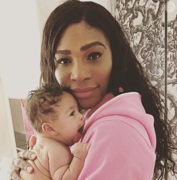 Serena Williams avec sa fille Alexis Olympia sur Instagram, novembre 2017. 