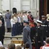 Le prince William et le prince Harry à Londres le 12 novembre 2017 lors du Dimanche du Souvenir, commémoration sur le Cénotaphe de Whitehall des soldats tombés au champ d'honneur lors des deux Guerres mondiales.