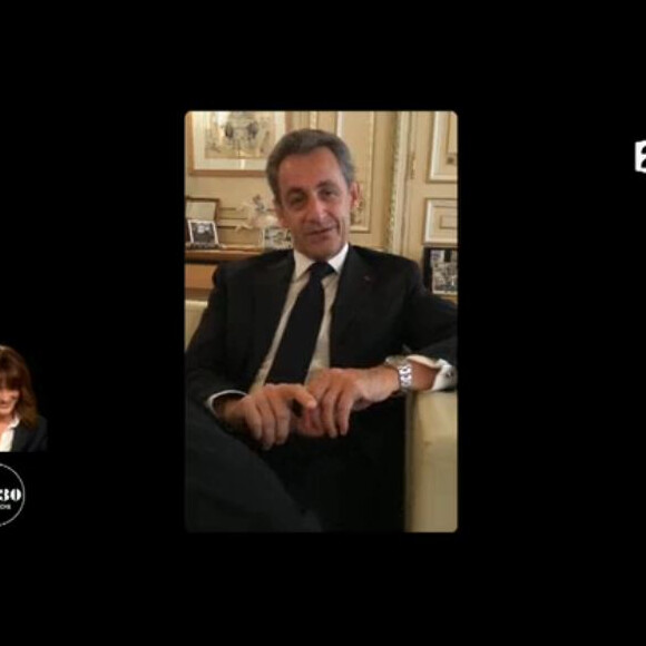 Nicolas Sarkozy a adressé un message à son épouse Carla Bruni-Sarkozy dans "20h30 le dimanche" sur France 2 le 12 novembre 2017.