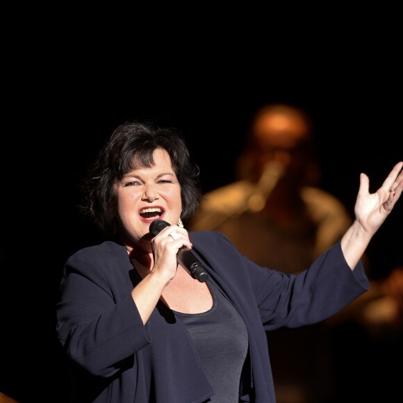 Concert de Maurane aux Folies Bergères à Paris Le 19 mai 2015