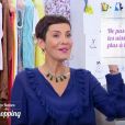 Catherine surprend Cristina Cordula avec ses aisselles non épilées dans "Les Reines du shopping" (M6), mercredi 15 novembre 2017.