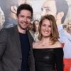 Topher Grace et Ashley Hinshaw à la première de 'First Fight' au théâtre Regency Village à Westwood, le 13 février 2017