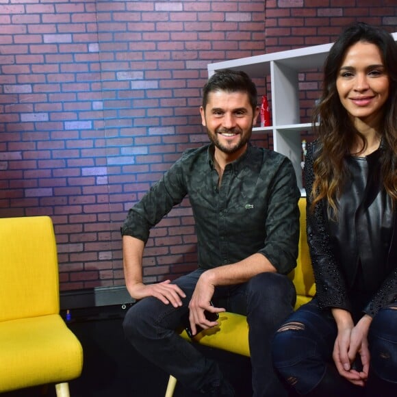 Exclusif - Christophe Beaugrand et Leila Ben Khalifa lors d'une interview donnée pour PurePeople.com dans les locaux de Webedia à Levallois Perret le 17 novembre 2017. © Giancarlo Gorassini / Bestimage