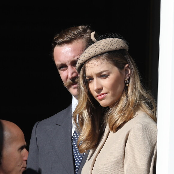 Pierre Casiraghi et sa femme Beatrice Borromeo - La famille princière de Monaco au balcon du palais lors de la fête nationale monégasque, à Monaco, le 19 novembre 2017. © Dominique Jacovides/Bestimage