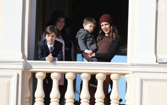 Charlotte Casiraghi et son fils Raphaël Elmaleh - La famille princière de Monaco au balcon du palais lors de la fête nationale monégasque, à Monaco, le 19 novembre 2017. © Dominique Jacovides/Bestimage