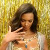 Lais Ribeiro porte le "Champagne Nights Fantasy Bra" de Victoria's Secret. New York, le 1er novembre 2017.