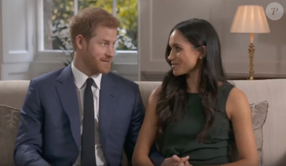 Le prince Harry et Meghan Markle lors de l'interview accordée le jour de l'annonce de leurs fiançailles, le 27 novembre 2017, à Mishal Husain de BBC.