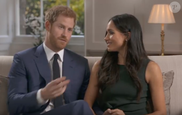 Le prince Harry et Meghan Markle lors de l'interview accordée le jour de l'annonce de leurs fiançailles, le 27 novembre 2017, à Mishal Husain de BBC.