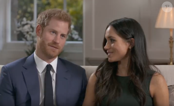Le prince Harry et Meghan Markle lors de l'interview accordée le jour de l'annonce de leurs fiançailles, le 27 novembre 2017, à Mishal Husain de BBC.